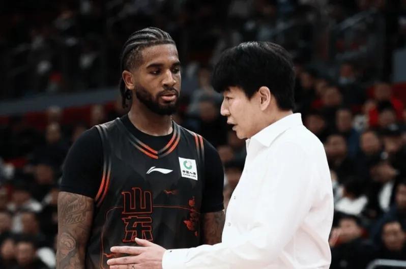 华体会官网-胜吉林采访！邱彪点赞2将，解析七连胜原因，高诗岩致谢队友帮助