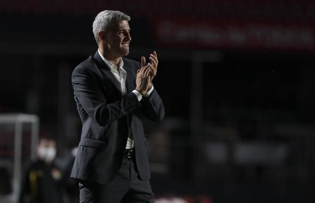 HuaTiHui-克雷斯波在巴西执教非常成功 追平库卡纪录！